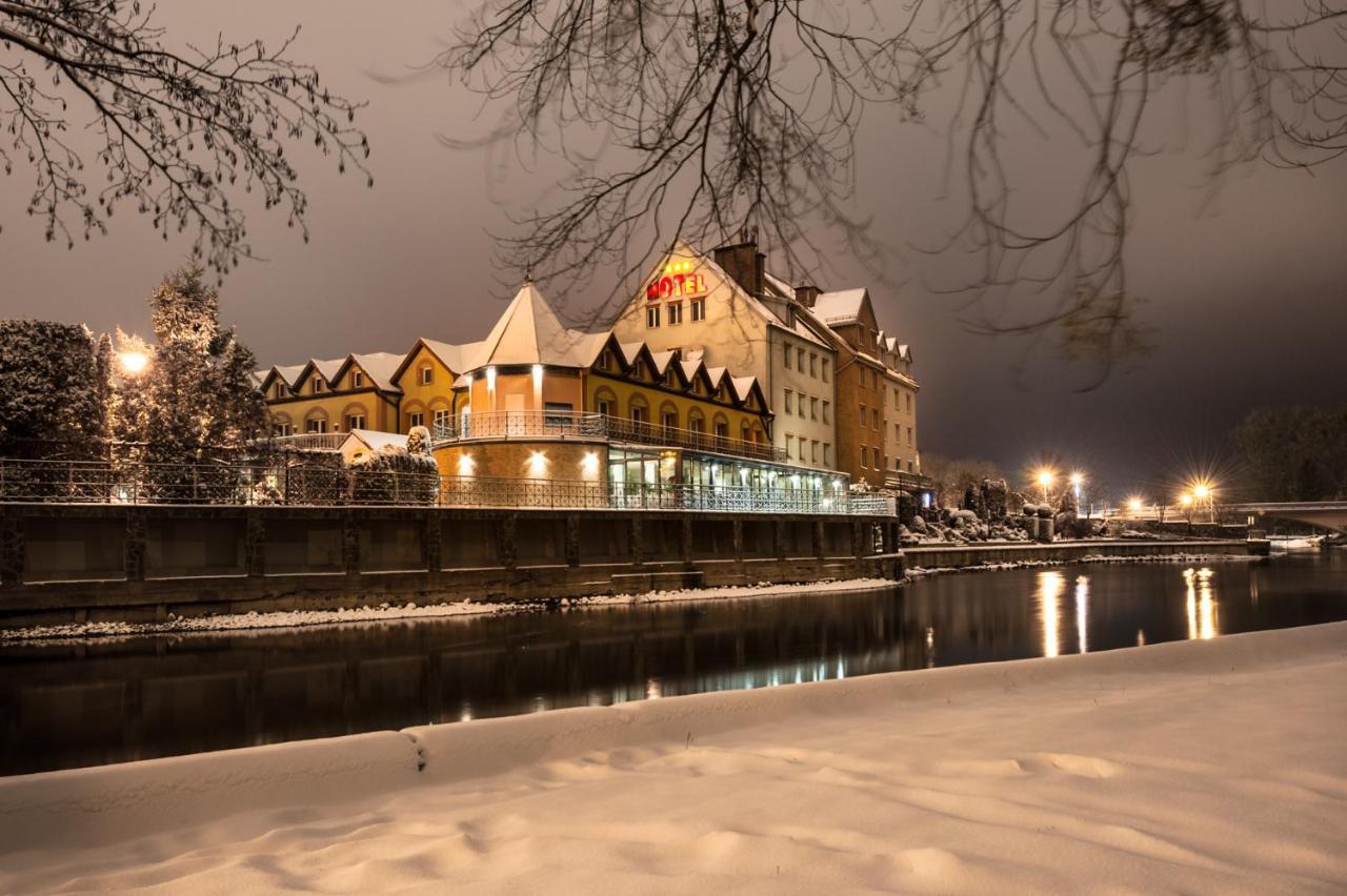 Hotel Nad Pisa Pisz Esterno foto
