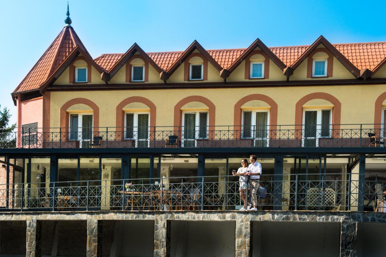 Hotel Nad Pisa Pisz Esterno foto
